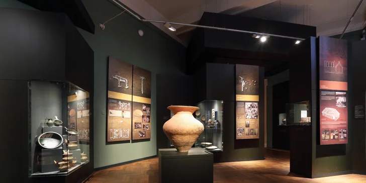 Hurá do Muzea hl. m. Prahy: výstavy 1848 → 1918, Strašnice i stálá expozice