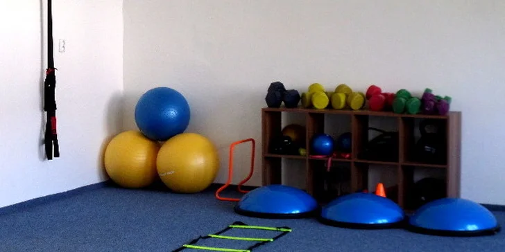 Lekce fitness pro ženy pod vedením zkušené trenérky