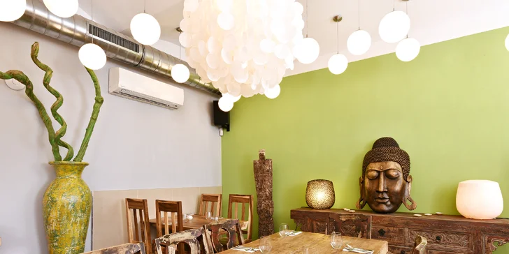 Restauraci najdete v ulici Milady Horákové kousek od Strossmayerova náměstí. 
