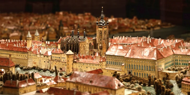 Hurá do Muzea hl. m. Prahy: výstavy 1848 → 1918, Strašnice i stálá expozice