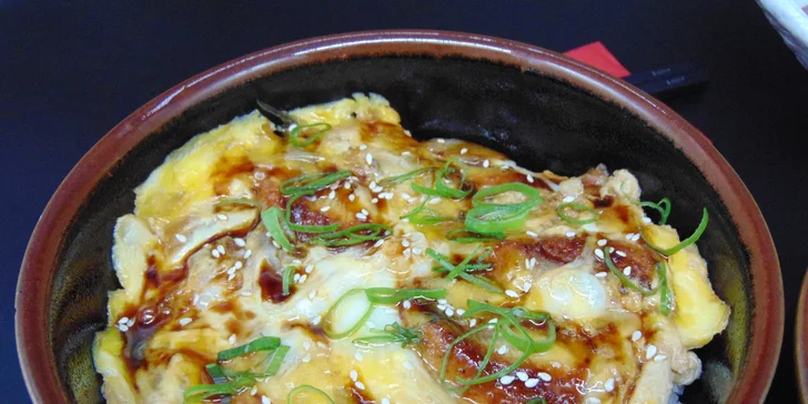 Japonské dvouchodové menu pro 1 či 2 osoby: gyoza taštičky a hlavní chod podle výběru