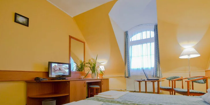 Pohodový wellness pobyt pro dva s polopenzí a celodenním vstupem do lázní