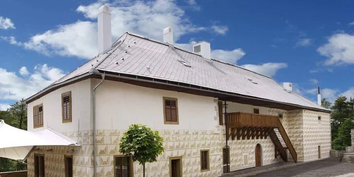 4* pobyt s nádechem historie: Polopenze, wellness i možnost prohlídky tvrze