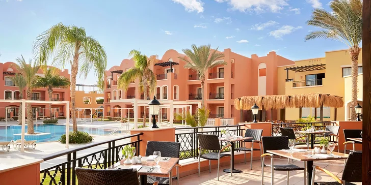Vaším domovem se stane hotel Jaz Dar El Madina**** v Marsa Alam.