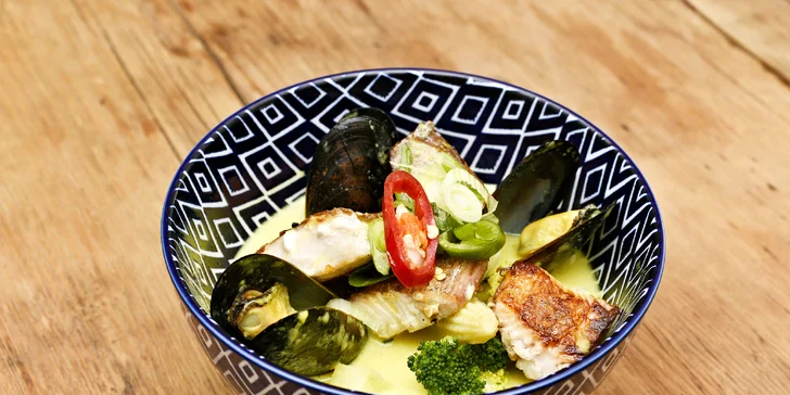 Indonéské degustační menu i speciální Rijsttafel aneb rýžový stůl pro 4 osoby