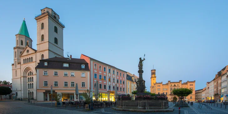 Výlet parním vlakem ze Žitavy do Jonsdorfského skalního města a koupání