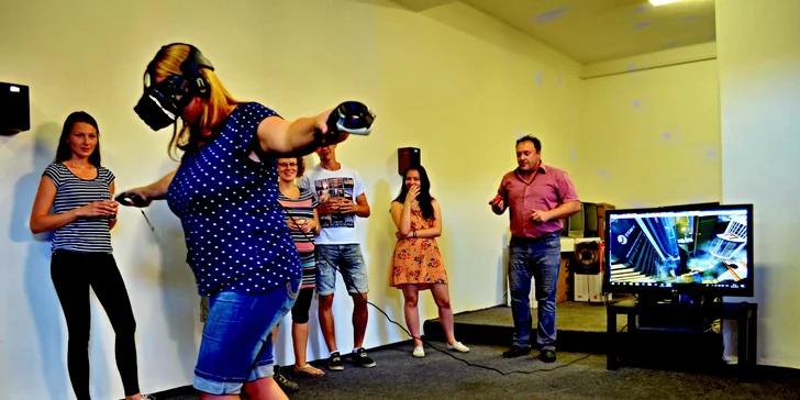 Hodina zábavy ve 3D Světě až pro 6: virtuální realita i vědecká zóna