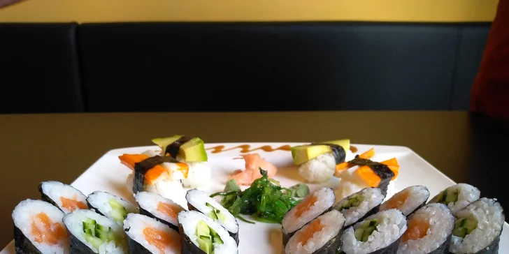 Sushi sety v OC Olympia: 20 nebo 50 kusů s tuňákem, avokádem i úhořem