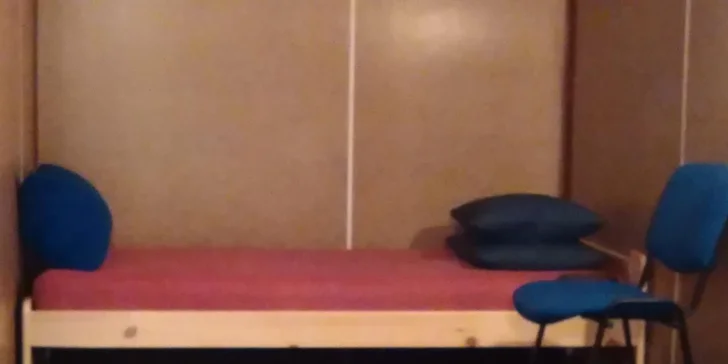4 nebo 7 dní meditace: Terapie tmou s konzultacemi a celodenní stravou