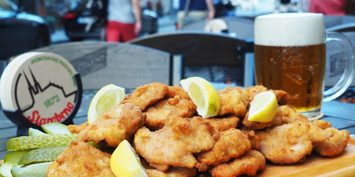 Fošna kuřecích a vepřových řízečků: 1,5 nebo 3 kg masa pro celou partu