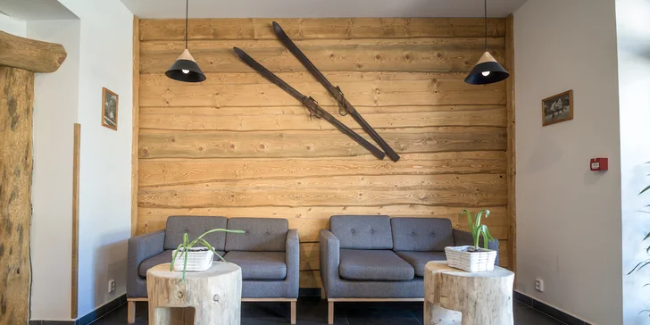 Moderní hotel na Šumavě: polopenze i neomezený vstup do vyhřívaného bazénu