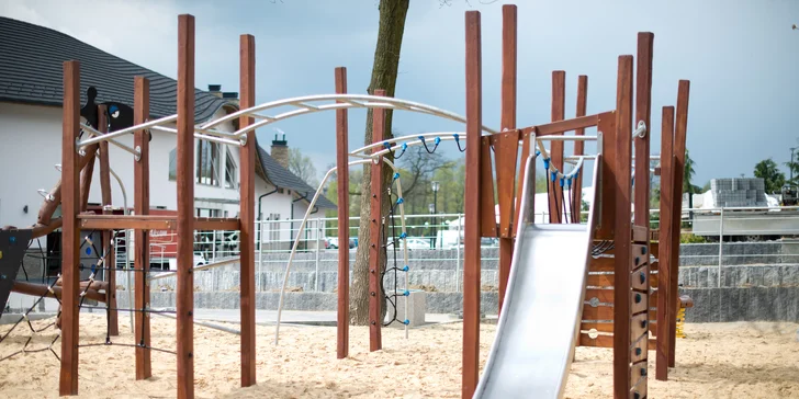 Jako u moře: 4* resort v Polsku, polopenze a neomezený wellness i solná jeskyně