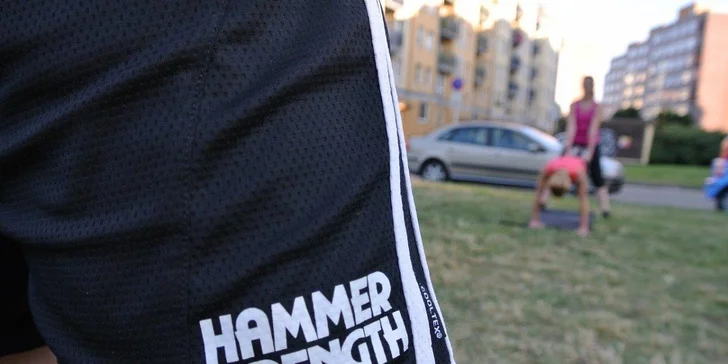 2 či 5 venkovních tréninků Hammer Strength