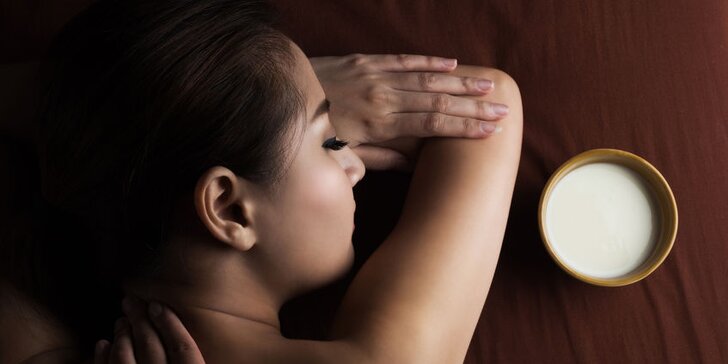 Dokonalé uvolnění celého těla: Holistická aromaterapeutická masáž