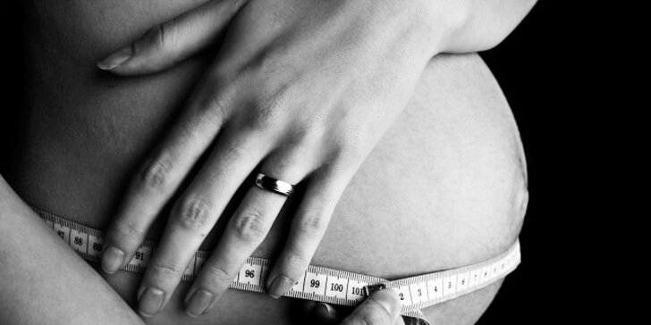 Nechte se zvěčnit: fotografování jednotlivce, páru i těhotenské focení