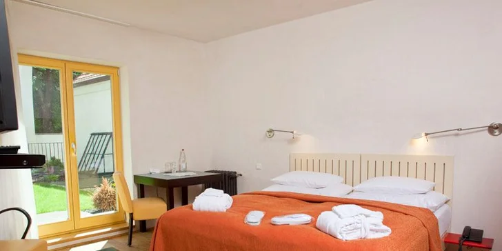 Relax v designovém hotelu: polopenze, privátní sauna i vstup do bazénu