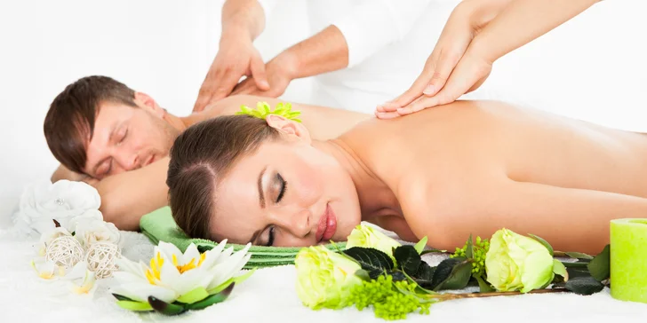 Relax pro dva: masáž podle výběru, aroma lázeň na nohy i maska na obličej