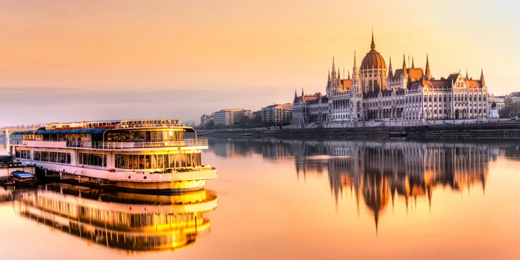 Podzimní výlet do romantické Budapešti s možností plavby lodí po Dunaji