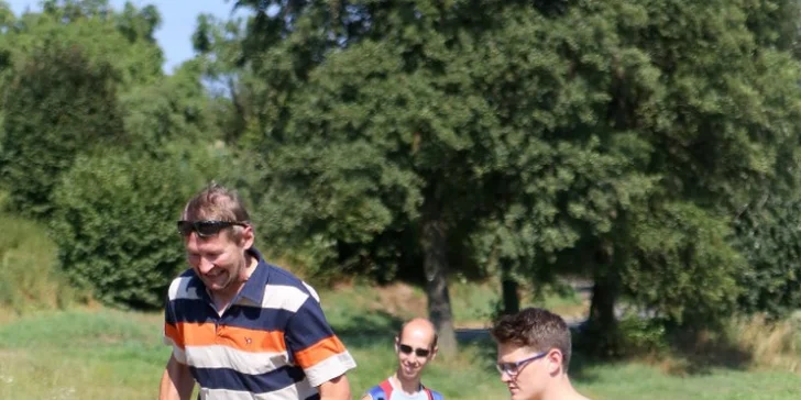 Půjčení atrakcí v lanovém centru: Segway, klokaní boty, pogo tyč i Spikeball