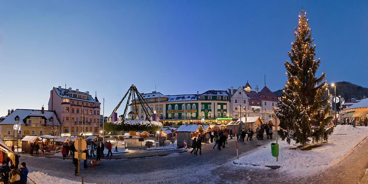 Na výlet do poutního městečka Mariazell: vánoční trhy i průvod čertů