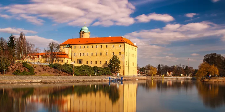 Královský wellness i gurmánský pobyt pro dva: privátní relaxace a procedury