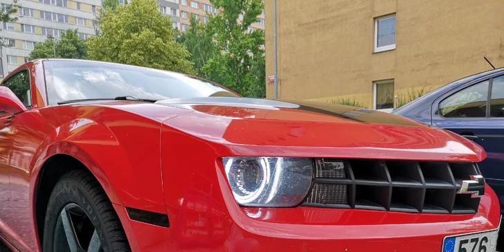 Supersporťák Chevrolet Camaro na 12 hodin, den nebo celý víkend