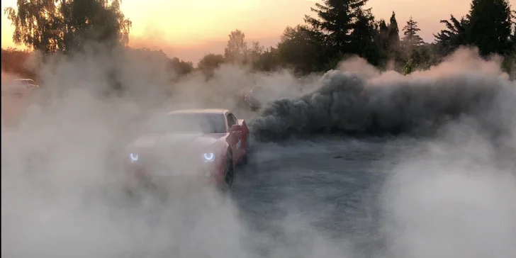 Supersporťák Chevrolet Camaro na 12 hodin, den nebo celý víkend