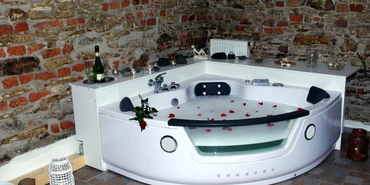Královský wellness i gurmánský pobyt v Poděbradech: privátní relaxace a procedury