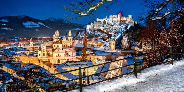 Adventní den v Salzburgu: doprava busem, vánoční trhy a UNESCO památky