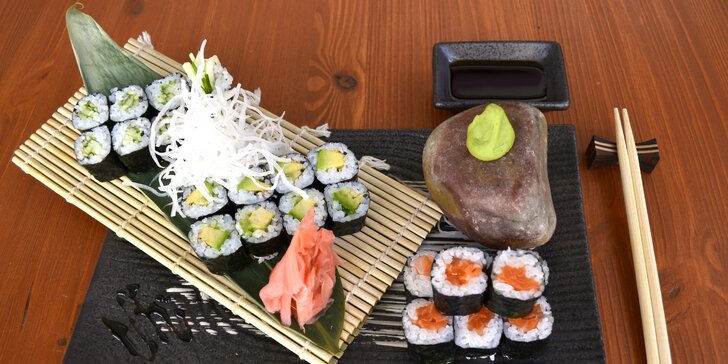 Až 44 kousků lahodného sushi v nové restauraci: losos, avokádo i tuňák