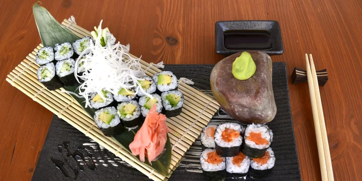 Až 44 kousků lahodného sushi v nové restauraci: losos, avokádo i tuňák