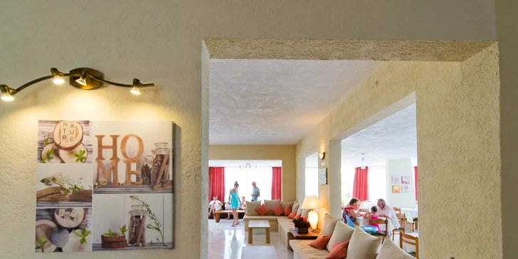 Rhodos: 3* hotel 200 m od pláže, all inclusive light, letenka, transfer, delegát