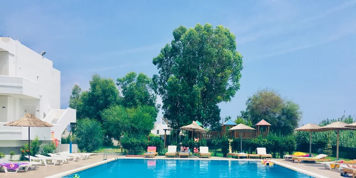 Rhodos: 3* hotel 200 m od pláže, all inclusive light, letenka, transfer, delegát