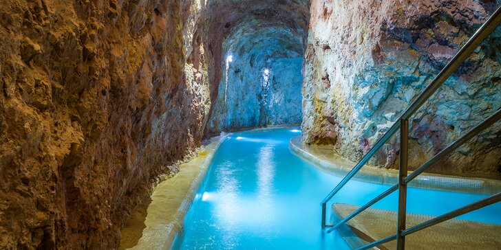 Romantický wellness pobyt plný relaxace s polopenzí u jeskynních termálů