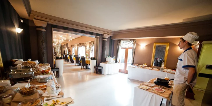 2 nebo 3 dny v rustikálním hotelu: pobyt v centru města jen 500 m od hradu