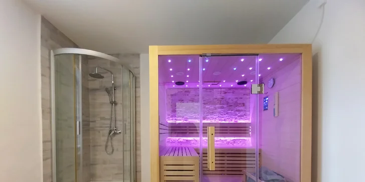 Vo wellness na vás čaká fínska sauna a vírivka.