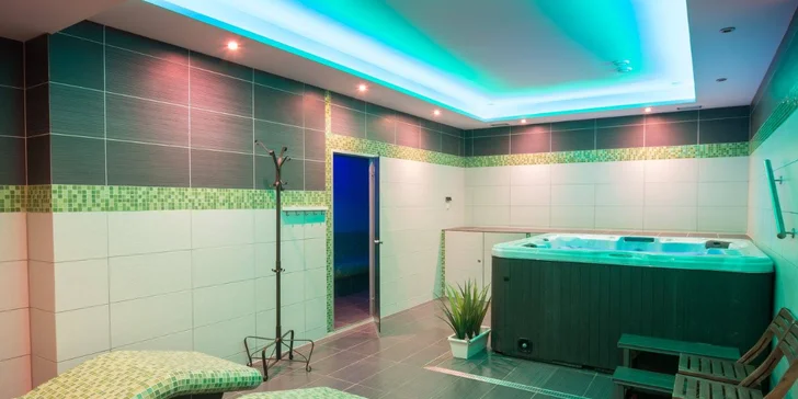 Příjemný relax i horské túry jen kousek za kopečky: pobyt se stravou i wellness ve Sklářské Porebě
