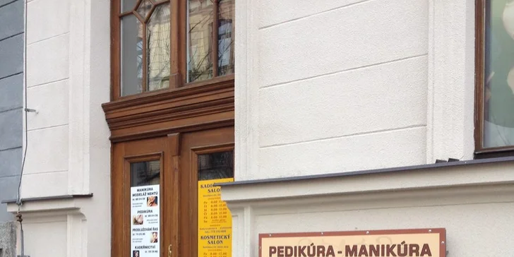 Zbavte se nechtěných chloupků: Fotoepilace vybrané partie