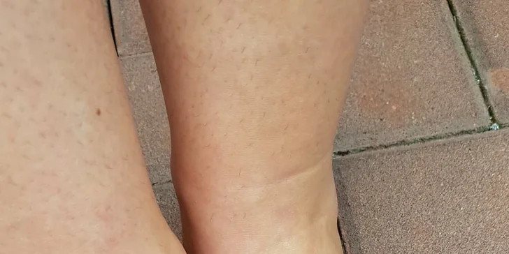 Gellak na ruce nebo nohy včetně suché manikúry