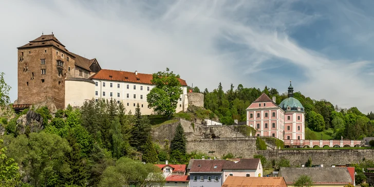 Lázeňské hýčkání s polopenzí a procedurami v Mariánských Lázních