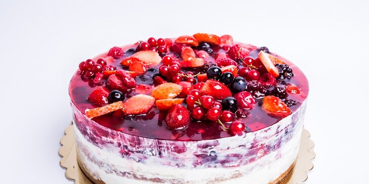 Úžasné dorty od Kolbaby: jogurtový s lesním ovocem nebo čokoládový