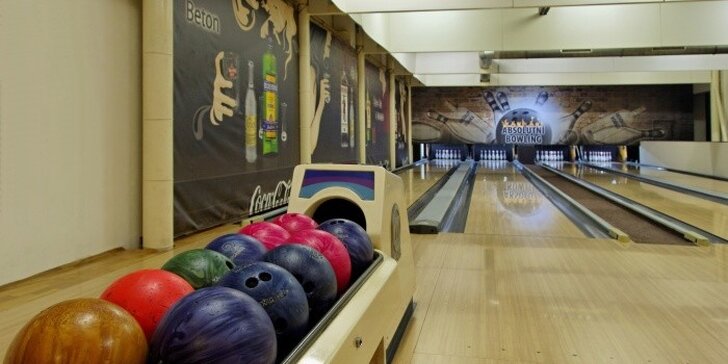 Hodina Absolutního bowlingu na Praze 7