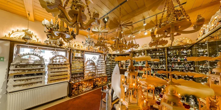 Adventní Seiffen a Freiberg se slavnostním průvodem horníků