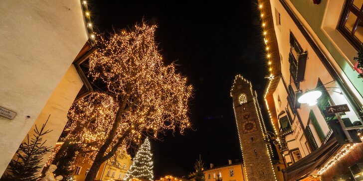 Na vánoční trhy pod vrcholky italských Dolomit: 2x ubytování s polopenzí