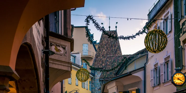 Na vánoční trhy pod vrcholky italských Dolomit: 2x ubytování s polopenzí