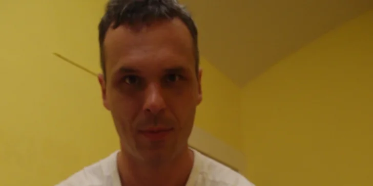 Uvolnění zad pomocí Dornovy terapie a následná Breussova masáž