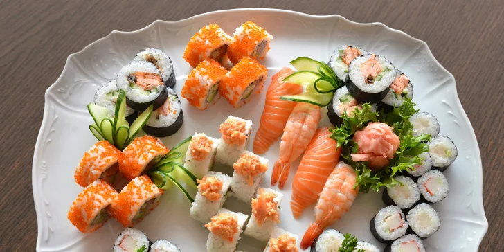 Sushi set s 26 nebo 44 kusy: s lososem, máslovou rybou nebo třeba s krabem