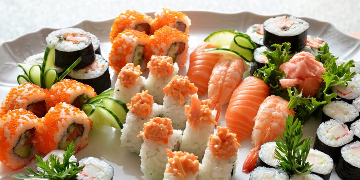 Sushi set s 26 nebo 44 kusy: s lososem, máslovou rybou nebo třeba s krabem