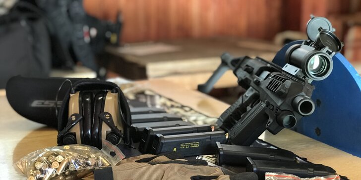 Zážitek na střelnici: Glock 17, Micro Roni 2, útočná puška i pumpa brokovnice