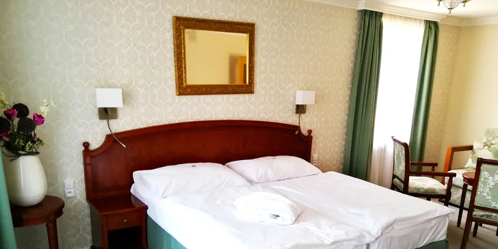 2 noci v elegantním 4* hotelu: velký pokoj, polopenze, termální bazén a sauna